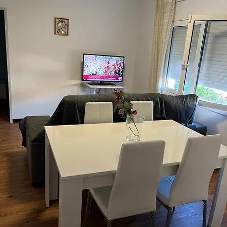 Disfruta De La Costa Brava En Casa De Pueblo Holiday home *